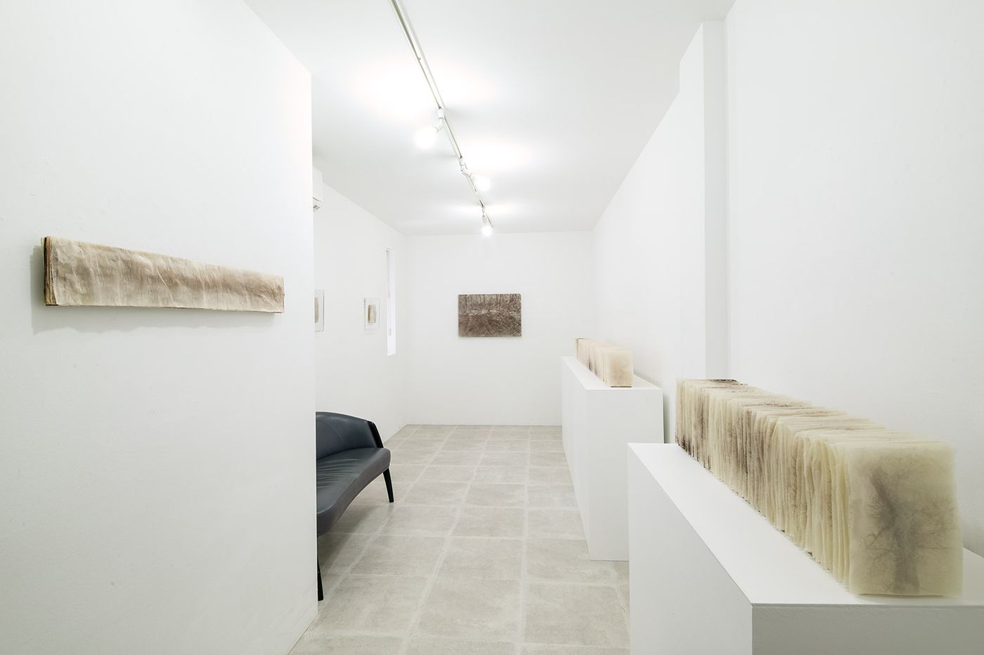小塚康成 個展 2023 - Gallery Image 2
