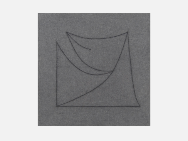 割れたガラスー山を模す III 65.3x65.3x2.2cm, 綿布にジェッソ, 木炭, 2011年 2011. gesso and charcoal on cotton canvas, 65.3x65.3x2.2cm