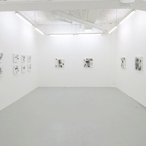 小塚康成 個展 2011 - Gallery Image 1